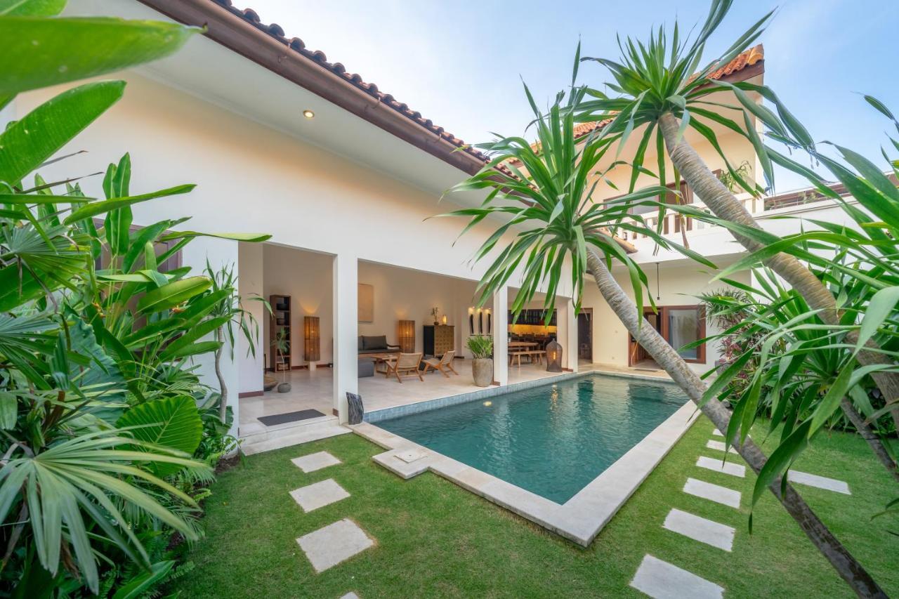 Amandaru Villa By Rpm Легиан Экстерьер фото